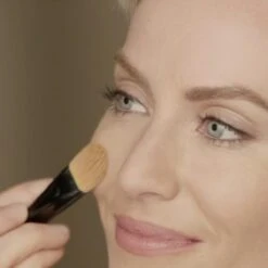 Max Factor Radiant Lift FD - 77 Golden Tan -Cosmetica Winkel 1200x1200 204