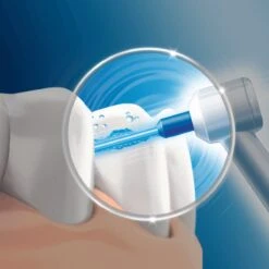 Oral B Braun Oral-B WaterJet + PRO 700 - Monddouche -Cosmetica Winkel 1200x1200 302