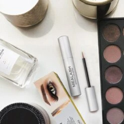 Wimperserum - MEALASH - Groeiserum 12 Wimperserum - MEALASH - Groeiserum -Cosmetica Winkel 1200x1200 36